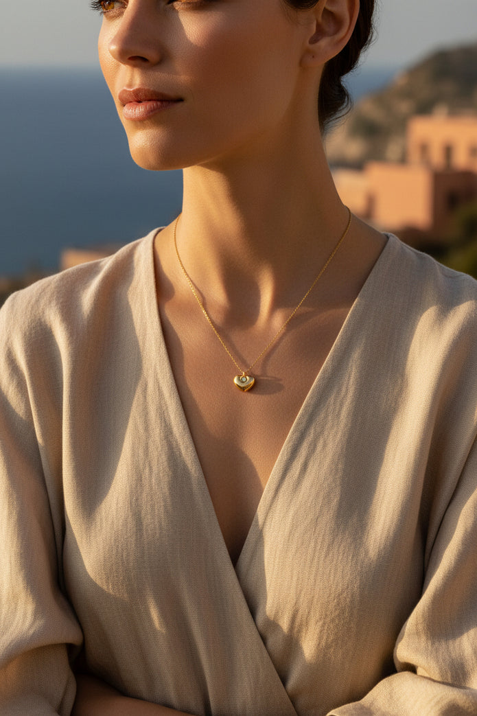 18K Gold Italian Heart Necklace | Bellamare Jewelry