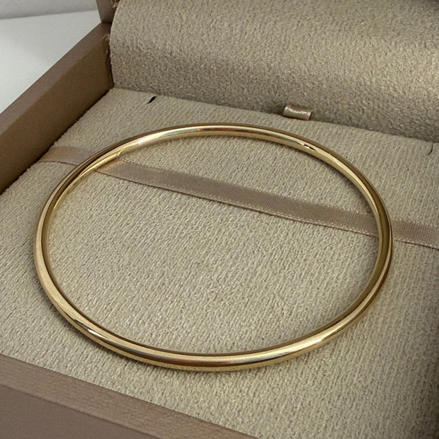 18K Gold Bella Bangle 2.9mm