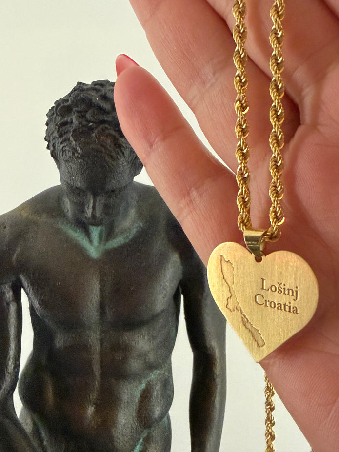 18K Gold Lošinj Matte Heart Pendant