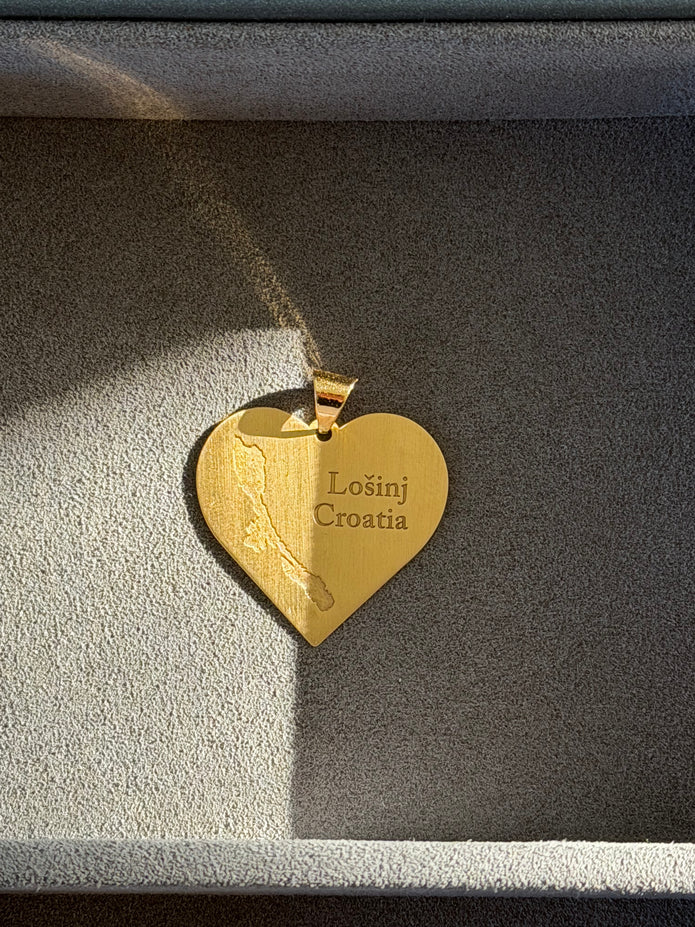 18K Gold Lošinj Matte Heart Pendant