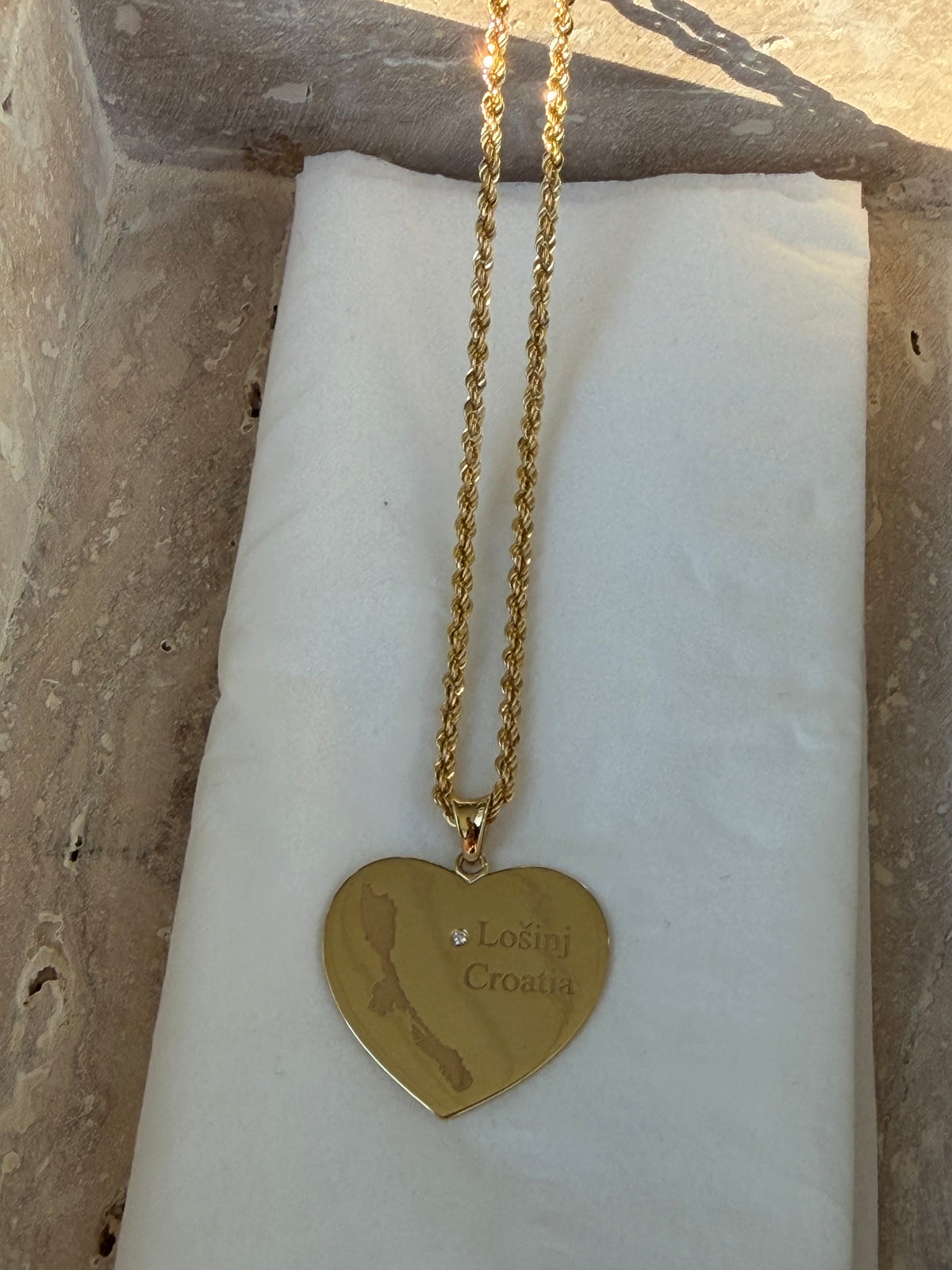 18K Gold Lošinj Diamond Heart Pendant Set