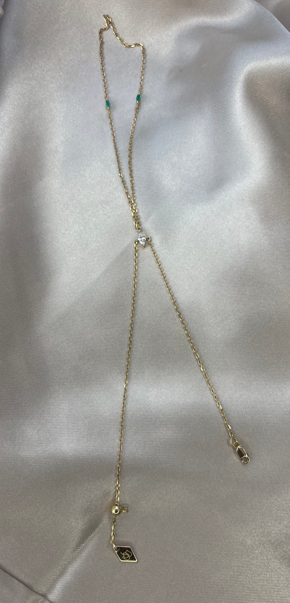 18K Gold La Mer Beach Hand Chain | Bellamare Jewelry