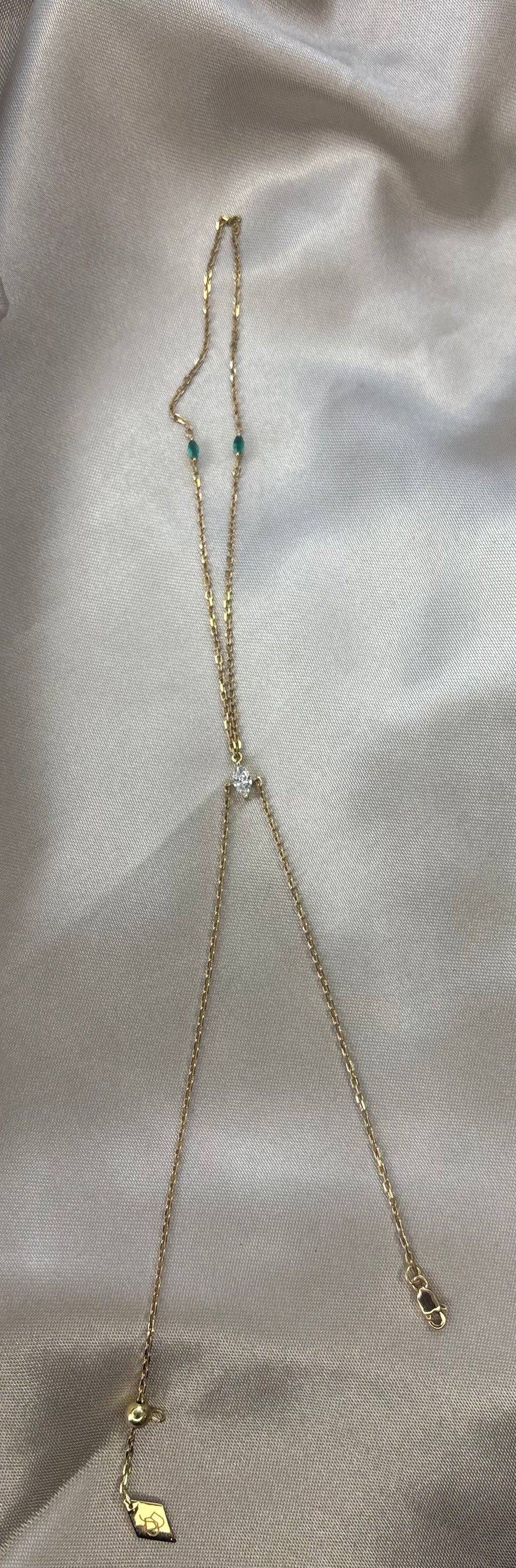 18K Gold La Mer Beach Hand Chain | Bellamare Jewelry