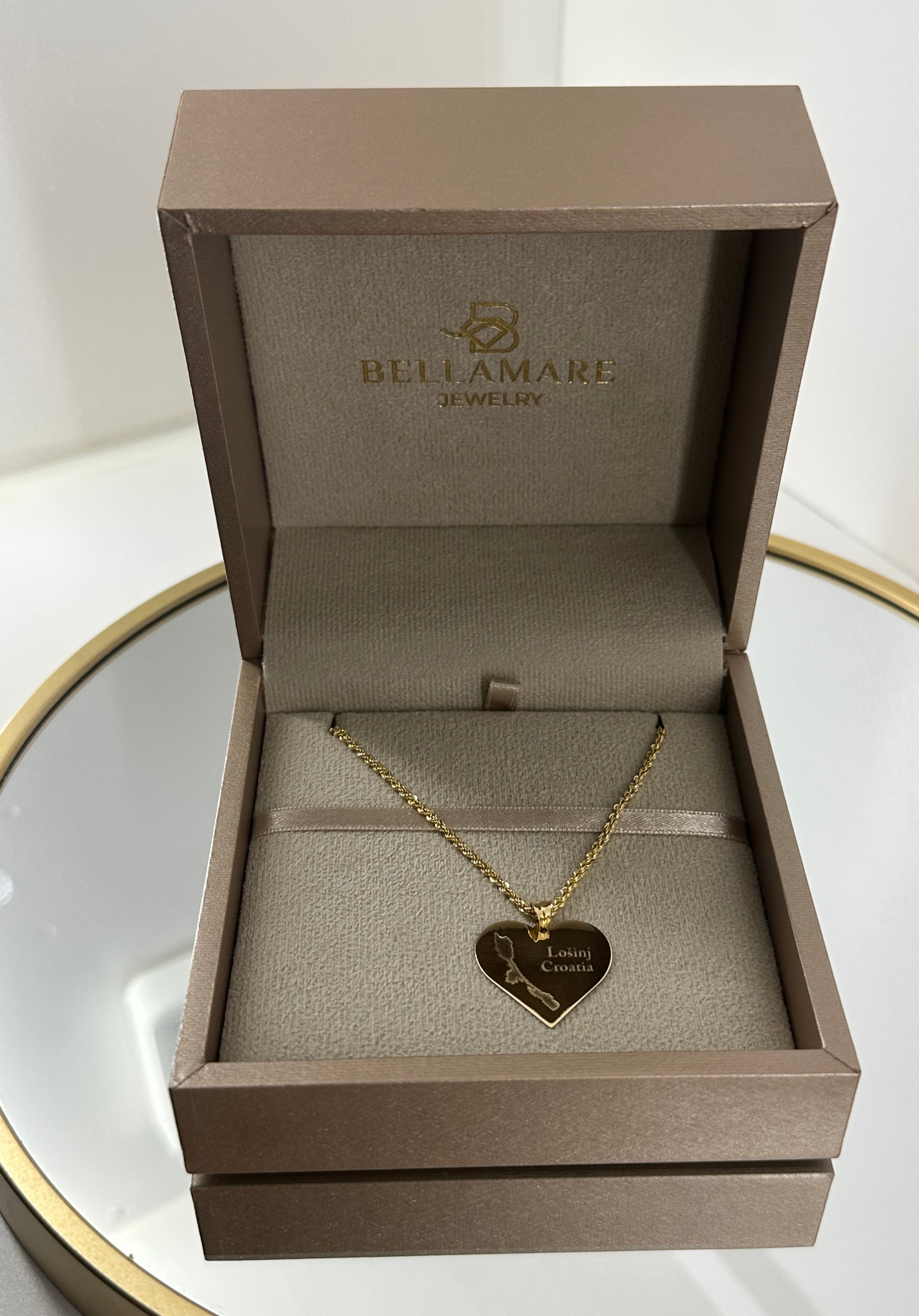 18K Gold Lošinj Heart Pendant & Necklace Set | Bellamare Jewelry