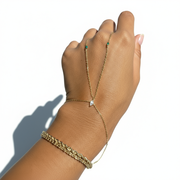 18K Gold La Mer Beach Hand Chain | Bellamare Jewelry